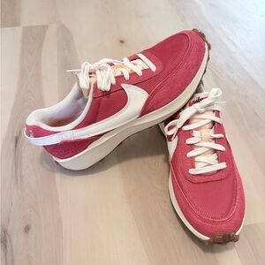 Nike Waffle Debut Vintage Sneakers DX2931-600